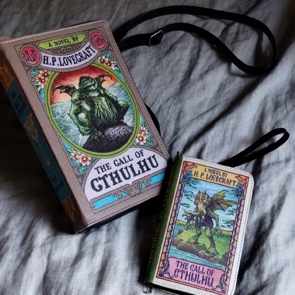 The Call of Cthulhu Books Crossbody Bag Set